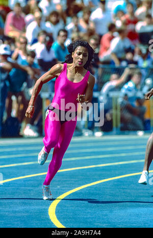 Florence Griffith Joyner konkurrieren an den USA 1987 Outdoor Leichtathletikmeisterschaften Stockfoto