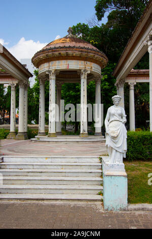 Eine klassische römische, griechische Garten an der Phayathai Palace in Bangkok, Thailand. Stockfoto