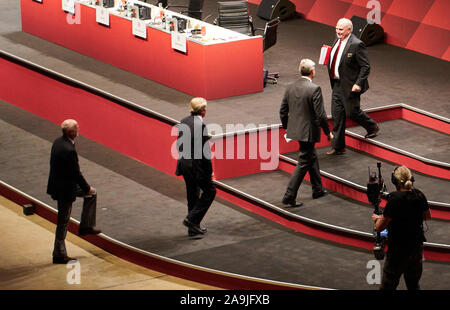 München, Deutschland. 15. Nov 2019. Bayern München FC AGM. . Uli Hoeneß (FCB-Präsident), FCB-Präsident 1. Credit: Peter Schatz/Alamy leben Nachrichten Stockfoto