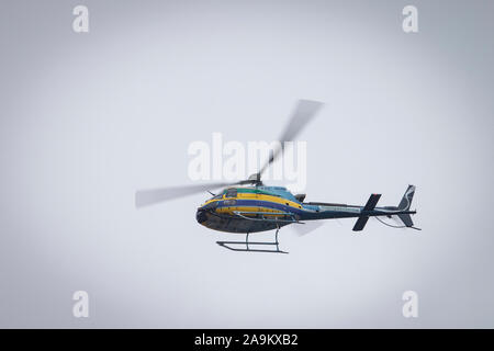 Sao Paulo, Brasilien. 15 Nov, 2019. Hubschrauber in den Farben der Senna in der Formel-1-Weltmeisterschaft 2019, Brasilien Grand Prix vom 15. bis 17. November in Sao Paulo, Brasilien - | Verwendung der weltweiten Kredit: dpa/Alamy leben Nachrichten Stockfoto