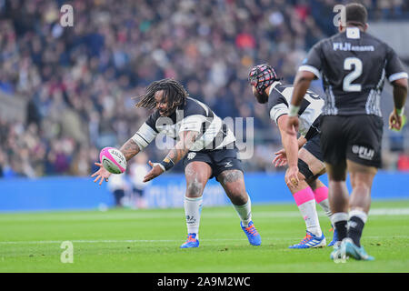 LONDON, Vereinigtes Königreich. 16. Nov 2019. Max Clark der Badewanne in Aktion während der Killik Schale - Barbaren vs Fidschi bei Twickenham Stadium am Samstag, den 16. November 2019. LONDON ENGLAND. Credit: Taka G Wu/Alamy leben Nachrichten Stockfoto