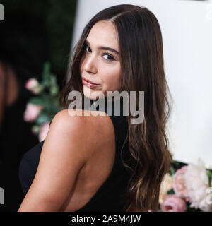 Hollywood, Vereinigte Staaten. 15 Nov, 2019. HOLLYWOOD, LOS ANGELES, Kalifornien, USA - 15. NOVEMBER: Alexis Ren kommt an der 3. jährlichen#REVOLVEawards 2019 bei Goya Studios am November 15, 2019 in Hollywood, Los Angeles, Kalifornien, Vereinigte Staaten. (Foto von Xavier Collin/Image Press Agency) Quelle: Bild Presse Agentur/Alamy leben Nachrichten Stockfoto