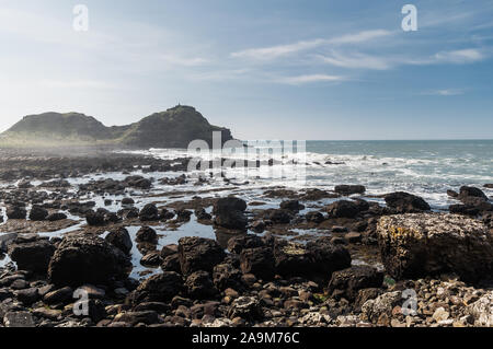 Sechseckige stein Bildung von Riesen Causeawy im County Antrim, Nordirland Stockfoto