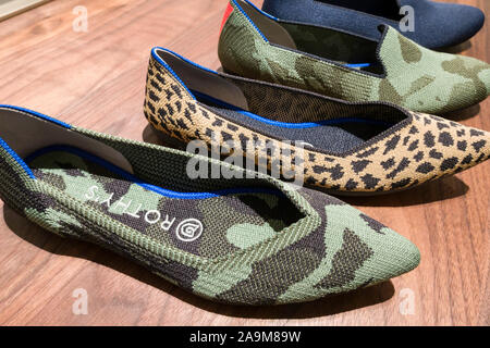 Rothy's Schuhe Anzeige an Nordstrom Flagship Store in New York City, USA Stockfoto