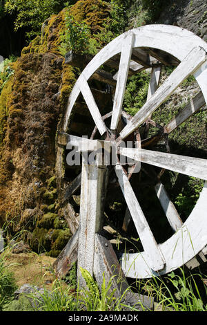 Fontaines Petrifiant Gardens, La Sône, Frankreich Stockfoto