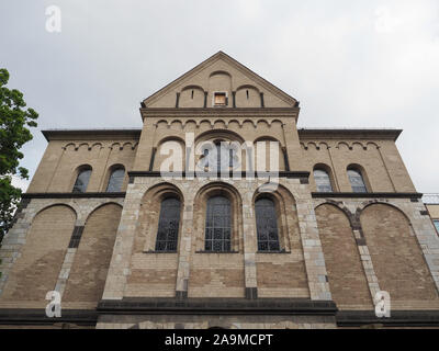 St Andreas romanische Basilika in Koeln, Deutschland Stockfoto