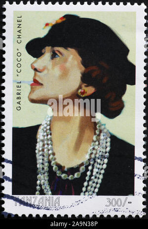 Berühmten Stylistin Gabriel Coco Chanel auf Briefmarke Stockfoto