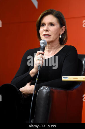 Mailand, Italien. 16 Nov, 2019. Mailand, Präsentation des Buches von Bianca Berlinguer "Geschichte der Marcello, Marcella' - im Foto: Bianca Berlinguer Credit: Unabhängige Fotoagentur/Alamy leben Nachrichten Stockfoto