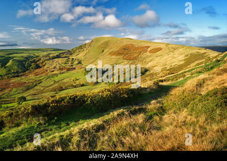 UK, Derbyshire, Peak District, Fußweg zur Mam Tor Stockfoto