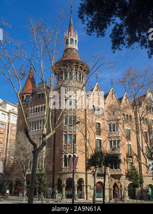 Casa de les Punxes von Josep Puig i Cadafalch, Barcelona Stockfoto