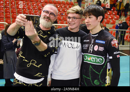 Padua, Italien. 14 Nov, 2019. Yuki Ishikawa (Padova), 14. November 2019 - Volleyball: eine Serie Match zwischen Kioene Padova 1-3 Sir Sicherheit Conad Perugia an Kioene Arena in Padua, Italien. Credit: Itaru Chiba/LBA/Alamy leben Nachrichten Stockfoto