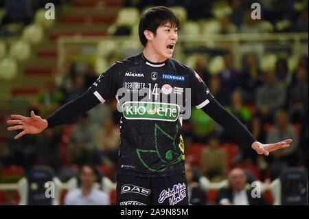 Padua, Italien. 14 Nov, 2019. Yuki Ishikawa (Padova), 14. November 2019 - Volleyball: eine Serie Match zwischen Kioene Padova 1-3 Sir Sicherheit Conad Perugia an Kioene Arena in Padua, Italien. Credit: Itaru Chiba/LBA/Alamy leben Nachrichten Stockfoto