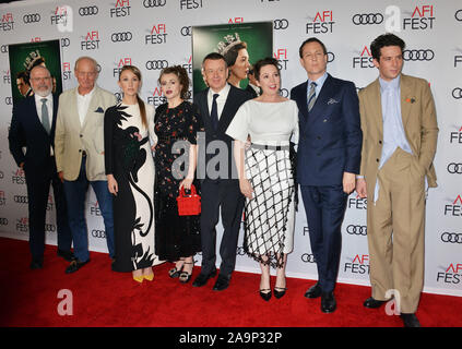 Los Angeles, USA. 17. Nov, 2019. Charles Dance, Erin Doherty, Helena Bonham Carter, Peter Morgan, Olivia Colman, Tobias Menzies, Josh OÕConnor061 besucht die "Krone" Premiere bei der AFI FEST 2019 präsentiert von Audi in TCL Chinese Theatre am 16. November 2019 in Hollywood, Kalifornien. Credit: Tsuni/USA/Alamy leben Nachrichten Stockfoto