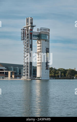 Schindler Turm (für die Expo 92 gebaut). Sevilla, Andalusa, Spanien. Stockfoto