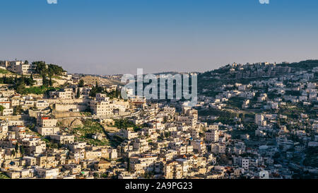 Hohe perspektivische Ansicht von Silwan Dorf am Stadtrand von Jerusalem, Israel. Stockfoto