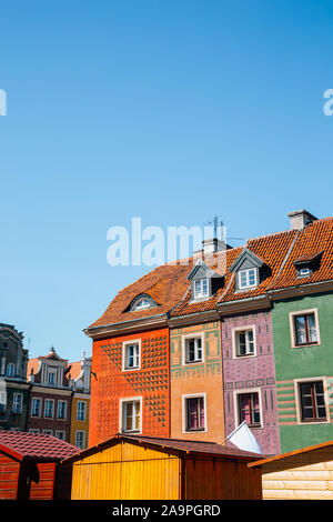 Stary Rynek Marktplatz in der Altstadt, farbenfrohe Gebäude in Poznan, Polen Stockfoto