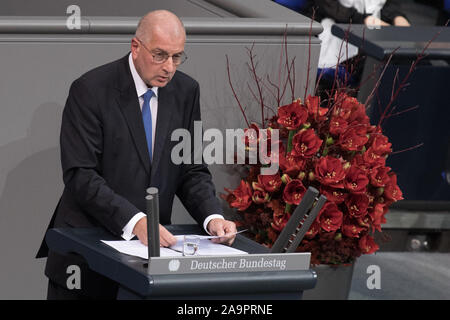 Berlin, Deutschland. 17. Nov, 2019. Rafal Dutkiewicz, Bürgermeister von Breslau, wird an der zentralen Gedenkfeier des Memorial Day im Bundestag sprechen. Quelle: Jörg Carstensen/dpa/Alamy leben Nachrichten Stockfoto