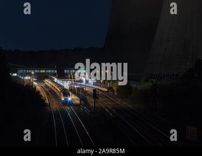 East Midlands railwat Intercity 125 Aufruf an der East Midlands Parkway (Ratcliffe auf Soar) mit einem Nottingham St Pancras International Zug Stockfoto