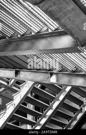 Notausgang metall Treppen außen Stockfoto