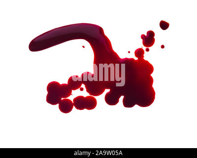 Rotes Blut blots n auf weißem Hintergrund. Stockfoto