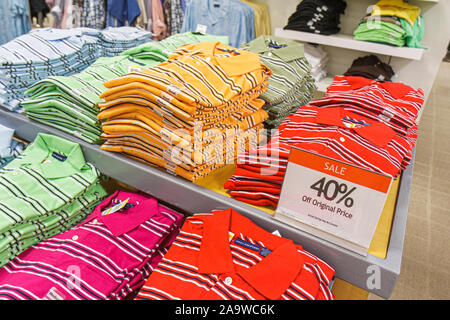 Miami Florida, Hialeah, Westland Mall, Macy's Kaufhaus, Shopping Shopper Shopper Shop Shops Markt Märkte Marktplatz Kauf Verkauf, Einzelhandel stor Stockfoto