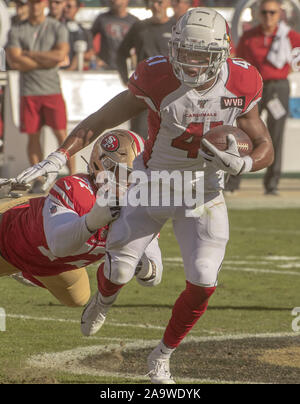 Santa Clara, Kalifornien, USA. 17. Nov, 2019. Arizona Cardinals zurück laufen Kenianische Drake (41) am Sonntag, 17. November 2019, in Levis Stadion in Santa Clara, Kalifornien. Die 49ers besiegten die Kardinäle 36-26. Credit: Al Golub/ZUMA Draht/Alamy leben Nachrichten Stockfoto