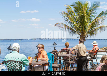 Florida, Charlotte County, Punta Gorda, Fisherman's, Men's Village Waterfront Mall, Resort & Marina, Peace River, Charlotte Harbor, Hafen, Captain's Tabl Stockfoto