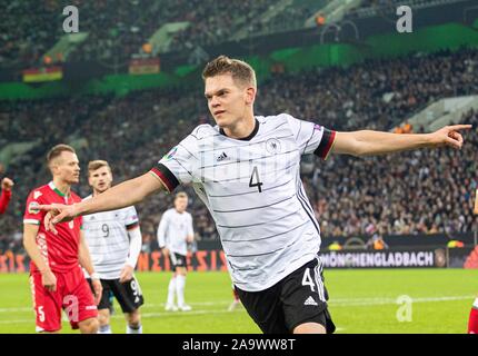 Jubel Matthias GINTER (GER) sein Ziel zählte auf 1:0, Fußball Laenderspiel, EM-Qualifikation, Gruppe C 9.Spieltag, Deutschland (GER) - Belarus (BLR), 16.11.2019, Borussia Mönchengladbach/Deutschland. € | Nutzung weltweit Stockfoto