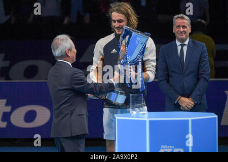 London, Großbritannien. 17. November 2019. stefanos tsitsipas während Nitto ATP-Finale Dominic Thiem und Stefanos Tsitsipas die endgültige Vittoria - Tennis Internationals - Kreditkarten: LPS/Roberto Zanettin/Alamy leben Nachrichten Stockfoto