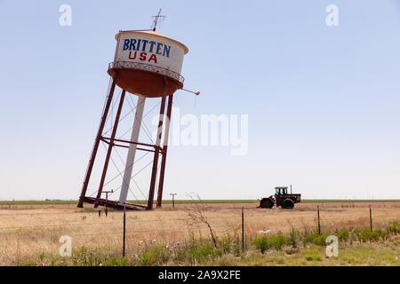 Schiefe Britten Wasserturm in Texas Stockfoto