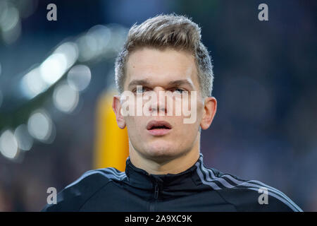 Matthias GINTER (GER) während das Team Präsentation, Vortrag, Präsentation, Aufstellung, singen, singen, Nationalhymne, Hymne, Büste Portrait, Fußball Länderspiel, EM-Qualifikation, Gruppe C, Deutschland (GER) - Belarus (BLR) 4:0, am 16.11.2019 im Borussia Mönchengladbach/Deutschland. € | Nutzung weltweit Stockfoto