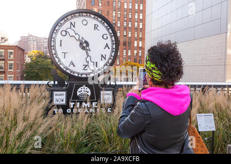 Ruth's Ewan leise Agitator, der High Line, New York City, Vereinigte Staaten von Amerika. Stockfoto