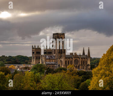 Durham Cathedral im Herbst Stockfoto