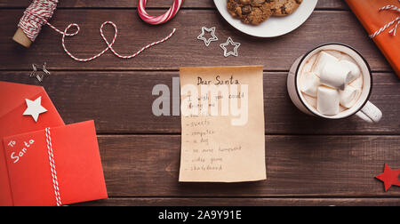 Die Karte von Kind an Weihnachten Geschrieben für Santa Claus Stockfoto