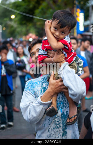 Bali, Indonesien - 11. März 2013: Karneval Ogoh-ogoh ist ein kultureller nationaler Feiertag. Statuen für die Parade während der balinesischen Neujahr ce vorbereitet wird. Stockfoto