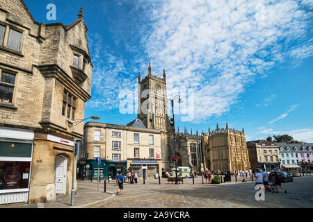 Cirencester; Markt St. Johannes der Täufer Kirche, Gloucestershire, Vereinigtes Königreich; England Stockfoto