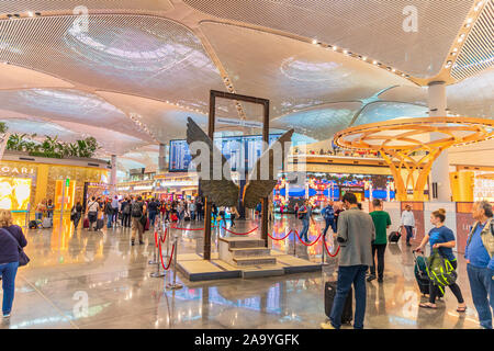 Neue Flughafen Istanbul, Halle Dekorationen und Wahrzeichen Stockfoto