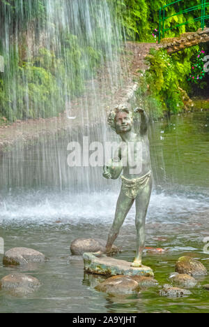 Brunnen im Garten Monte Palace in Funchal, Madeira Insel, Portugal. Stockfoto