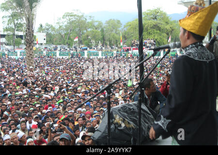 Banda Aceh, Aceh, Indonesien. 15. August 2006. Aufmärsche und Demonstrationen am 1. Jahrestag der Vereinbarung von Helsinki. Stockfoto