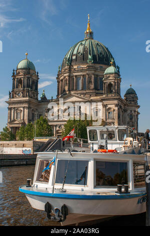 Berliner Dom oder den Berliner Dom und die Spree, Deutschland Stockfoto