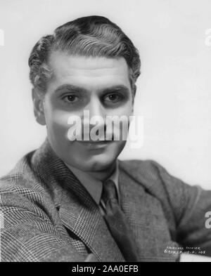 LAURENCE OLIVIER Werbung Portrait als Maxim de Winter in REBECCA 1940 Regisseur Alfred Hitchcock Roman von Daphne Du Maurier Produzent David O. Selznick Selznick International Pictures/United Artists Stockfoto