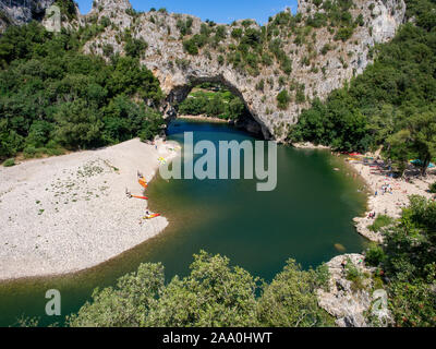 Pont d'Arc auf Ardechce Fluss, Frankreich Stockfoto