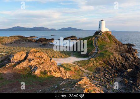 Llanddwyn Island Lighthouse, Anglesey, North Wales, UK Stockfoto