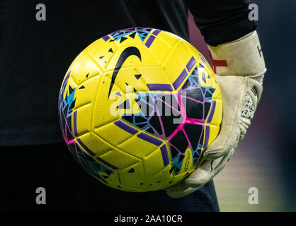 London, Großbritannien. 14 Nov, 2019. Nike Football pre Match während der UEFA EURO 2020 Qualifier internationale Übereinstimmung zwischen England und Montenegro im Wembley Stadion, London, England am 14. November 2019. Foto von Andy Rowland. Credit: PRiME Media Images/Alamy leben Nachrichten Stockfoto