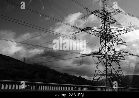 Strom Pylon in Port Talbot Südwales Stockfoto