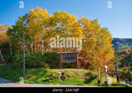 Herbst Laub, tokachidake Onsen, Hokkaido Prefecture, Japan Stockfoto