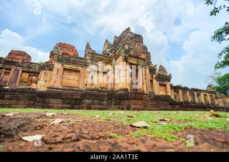 Prasat Muang Tam ist der alten Khmer Tempel in Prakhon Chai, Provinz Buri Ram, Thailand. Stockfoto