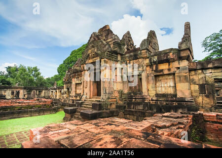 Prasat Muang Tam ist der alten Khmer Tempel in Prakhon Chai, Provinz Buri Ram, Thailand. Stockfoto