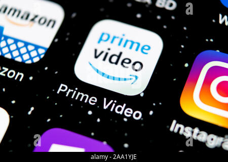 Sankt-Petersburg, Russland, 3. Februar 2019: Amazon Prime Video Symbol auf Apple iPhone X-close-up. Amazon PrimeVideo App Symbol. Amazon Stockfoto