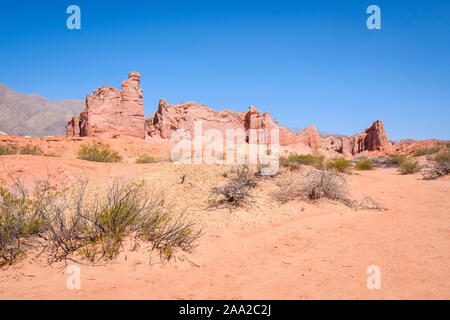 Los Colorados Bereich in der Quebrada de las Conchas, Cafayate, Argentinien Stockfoto